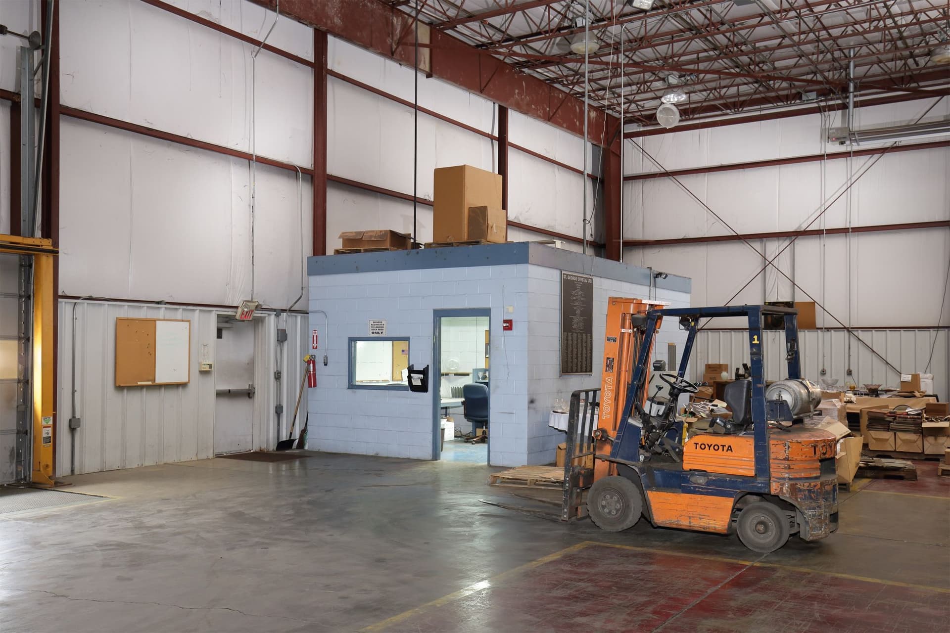 The Future of Warehouse Automation: 2024 Trends