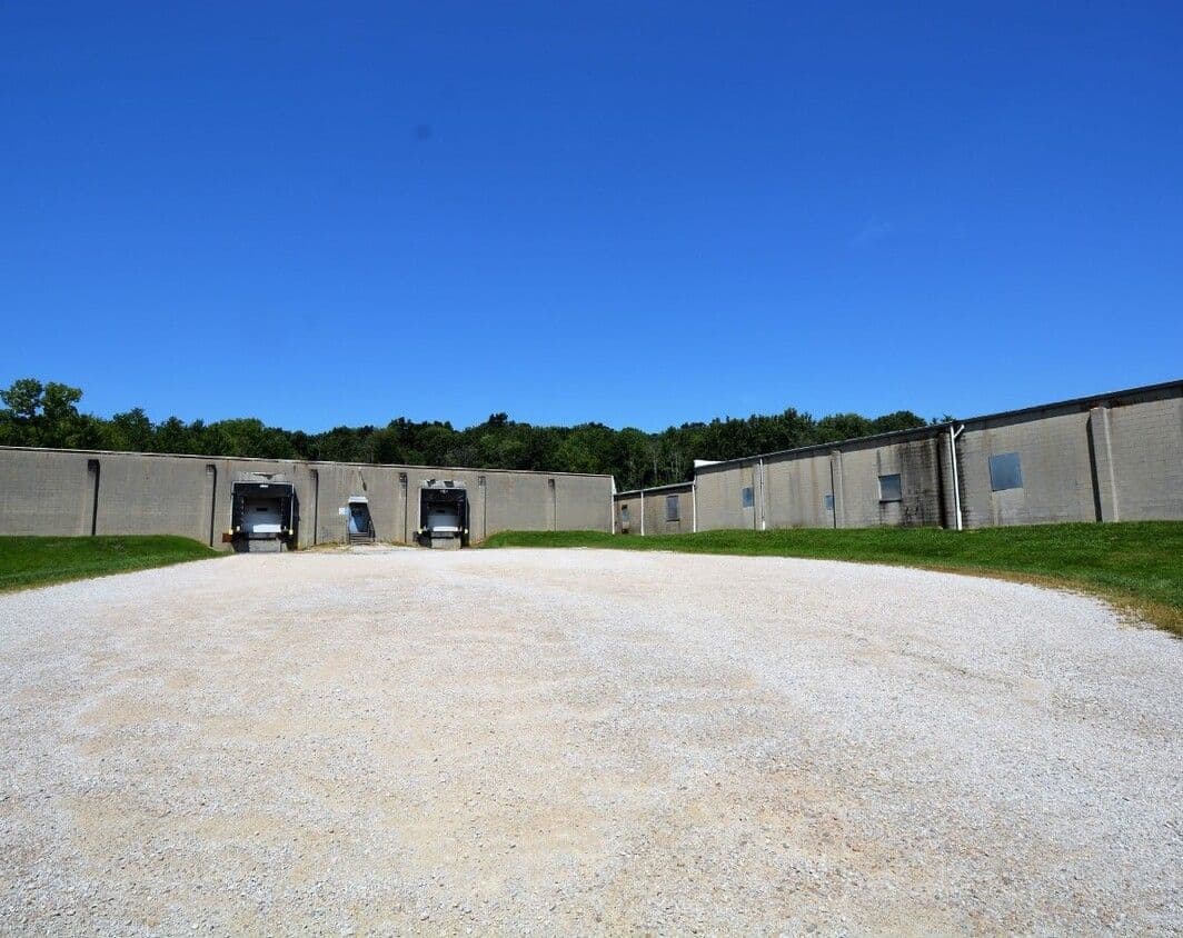 Huntingburg Exterior2.jpg